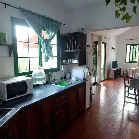 Casa Caballeria シャレー Vallebrón