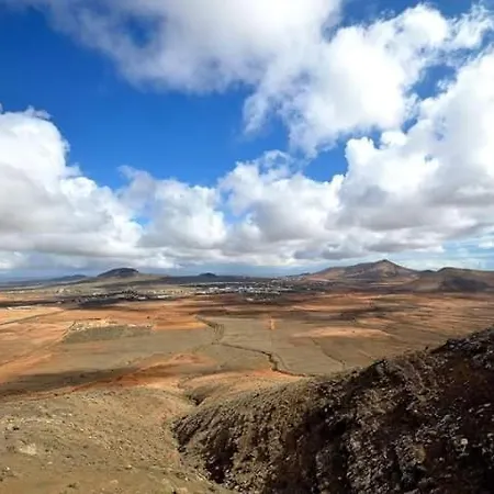 Casa Caballeria Vallebrón