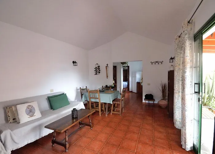 Casa Caballeria Vallebron