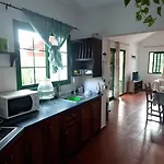 Casa Caballeria Chalet Vallebron